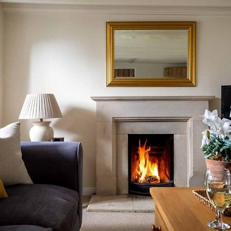 Weir Cottage Bourton-on-the-Water Екстериор снимка